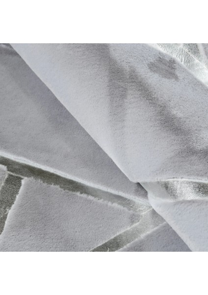 Gri Gümüş Bordürlü Peluş Halı 200 x 300 cm indirimleri