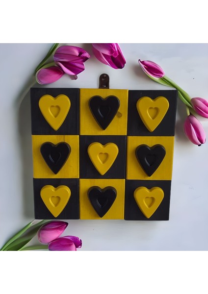 Ahşap Sarı Siyah Kalpli Duvar Dekoru Duvar Süsü 25X25 cm E5