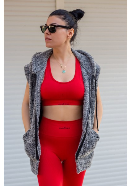 Kadın Gri Peluş Kalın Fermuarlı Kapüşonlu Yelek 23KYLKMY01 modelleri