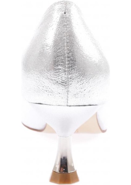 K530 Kadin Fiyonk Detayli Kisa Ince Topuklu Ayakkabi fırsatları