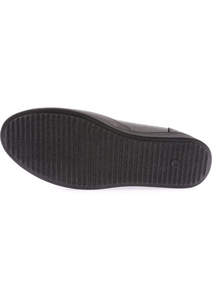 157-23Y Kadin Lastik Detayli Comfort Ayakkabi