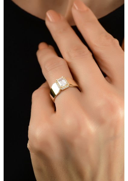 Aynalı Baget Altın Yüzük CGKYZK0100