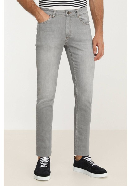 Erkek Slim Fit Denim Pamuk Karışımlı Pantolon fiyatları