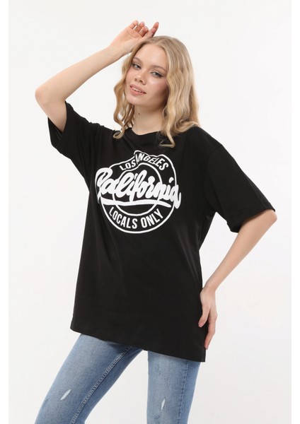 Kadın Bisiklet Yaka Dijital Baskılı Siyah Renk T-Shirt