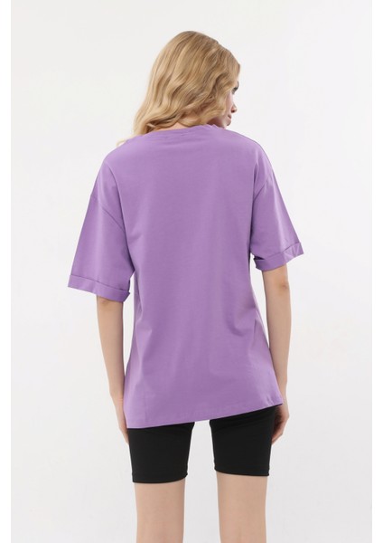 Kadın Bisiklet Yaka Dijital Baskılı Mor Renk T-Shirt indirimleri