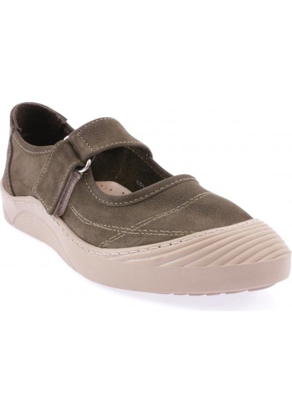 1032 Kadin Cirtli Casual Ayakkabi fiyatları