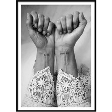 Beril Yamaç Design Studio Love Warrior Aşk Savaşçısı Siyah Beyaz Fotoğraf Poster