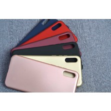 Case 4U Huawei Y6 2019 Kılıf Klasik Mat Renkli Yumuşak Premier Silikon + Cam Ekran Koruyucu Siyah