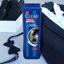 Clear Men Erkek Şampuan  Yoğun Arındırıcı Kömür Özlü Kepeğe Karşı Etkili 600 ML