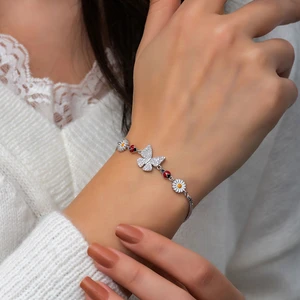 Papatya Silver Kelebek Papatya Uğur Böceği Mineli Rodyum Kaplama Gümüş Bileklik