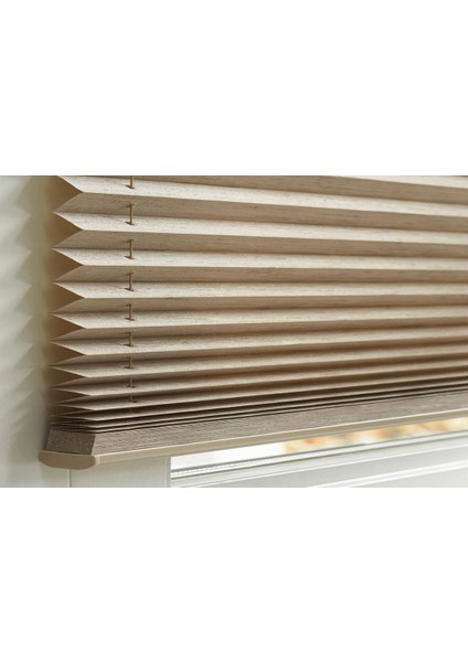 Cam Balkon Perdesi Yapıştırmalı Plise Perde 102 gr/m2 Bronz Profil Sütlü Kahve Kumaş 45 x 176 cm