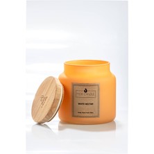 Mois Candle Beyaz Nektarin Kokulu - 3 Fitilli Mat Soft Turuncu Ahşap Kapaklı Kavanoz Mum - 700 G