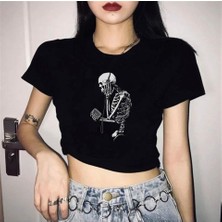 Touz Moda Skeleton With Headphones Baskılı Siyah Crop