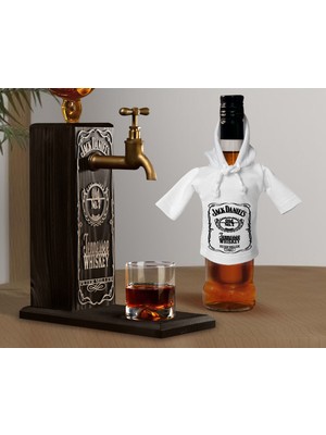 Bk Gift Kişiye Özel Kabartma Isimli Musluklu Doğal Ahşap Içki Standı ve Beyaz Içki Şişesi Tişörtü Hediye Seti, Home Bar, Viski Çeşmesi, Ahşap Içecek Çeşmesi-8