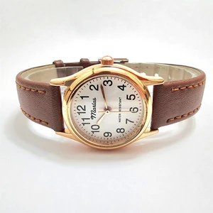 Retro Kadın Saati, Vintage Tasarım, Klasik Tasarım, Rose Gold Rengi, Minimal, Kayışlı, Ikonik