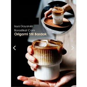 Isıya Dayanıklı Origami Stil Bardak 300 ml ( 1,5 Su Bardağı Hacim)
