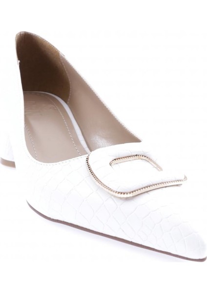 4320-23Y Kadin Metal Aksesuarli Sivri Burun Kalin Kisa Topuklu Ayakkabi fiyatları