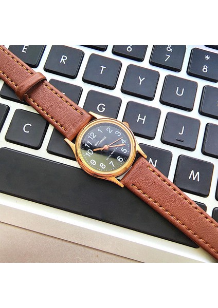 Retro Kadın Saati, Vintage Tasarım, Klasik, Rose Gold Rengi, Minimal, Kayışlı, Siyah Kadran fiyatları