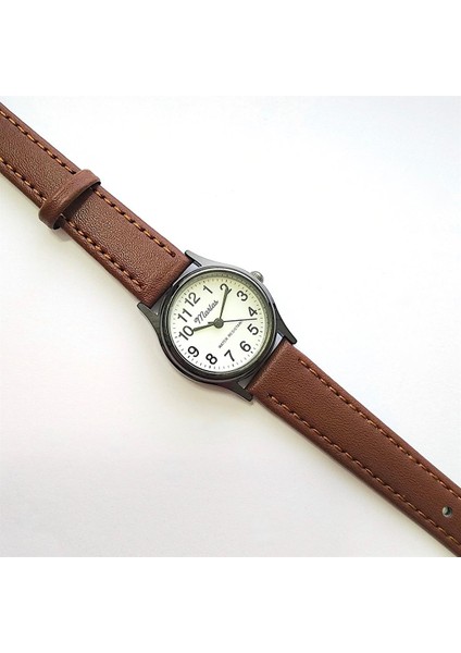 Retro Kadın Saati, Vintage Tasarım, Klasik, Siyah Kasa Rengi, Minimal Tasarım, Açık Kahverengi Kayış Kordon, Beyaz Kadran