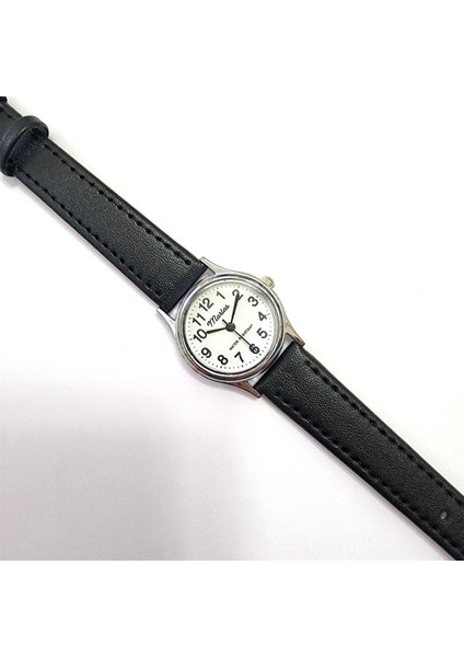 Retro Kadın Saati, Vintage Tasarım, Klasik, Gümüş Kasa Rengi, Minimal Tasarım, Siyah Kayış Kordon, Beyaz Kadran indirimleri