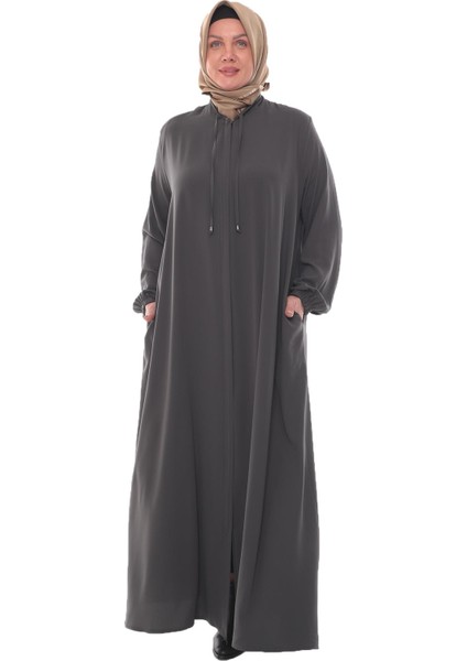 Çağnur Medine Krebi Büyük Beden Kadın Tesettür Ferace
