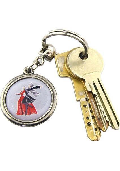 Kafkas Çerkes Oynayan Çift Yuvarlak Damla Anahtarlık modelleri