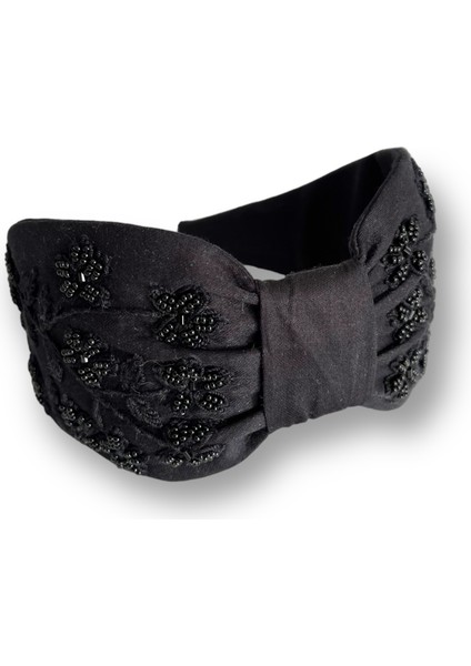 Gelin Çiçeği Taş ve Boncuk Işlemeli Siyah Taç