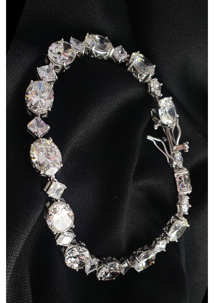 Sky Diamond Taşlı 925 ayar Gümüş Su Yolu Bileklik modelleri