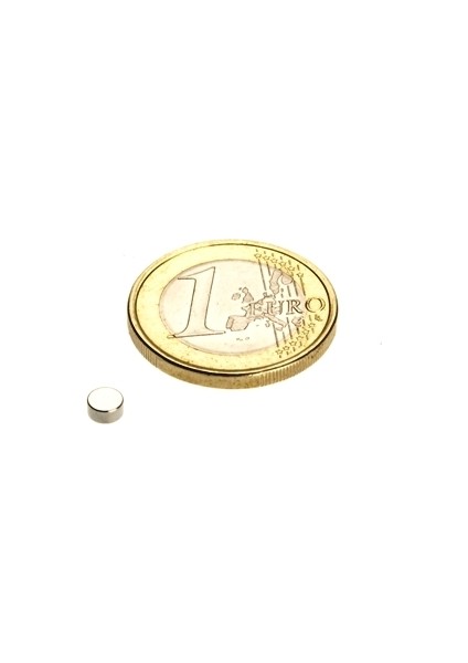 4 x 2 mm Çap: 4 Mm, Kalınlık : 2 mm Yuvarlak Neodyum Mıknatıs