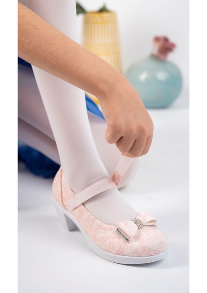 Topuklu Pembe Sarmaşık Kız Çocuk Ayakkabı