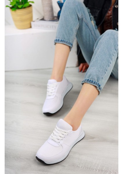 Fileli Beyaz Spor Ayakkabı modelleri
