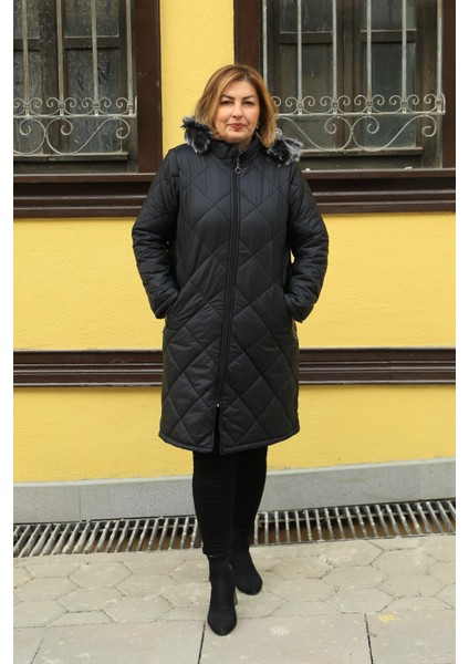 Nalan Kadın Büyük Beden Kapitone Kapuşonlu Araboy Kışlık Mont