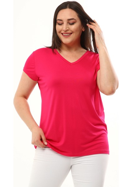 Kadın Büyük Beden V Yaka Basic Kısa Kollu Pembe Tişört10