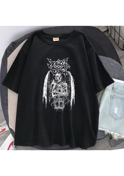 Gothic Devil Baskılı Siyah Oversize T-Shirt fiyatları