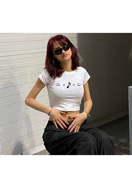 Music Equals Happiniess Baskılı Beyaz Crop