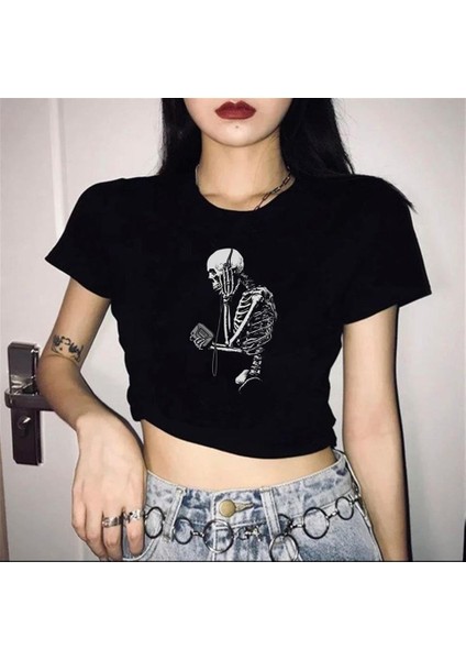 Skeleton With Headphones Baskılı Siyah Crop