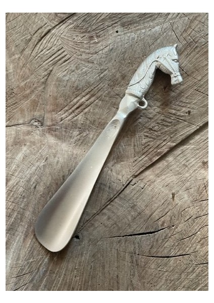 Gümüş Renk Ayakkabı Çekeceği Pirinç Ayakkabı Çekecek Kerata 23CM