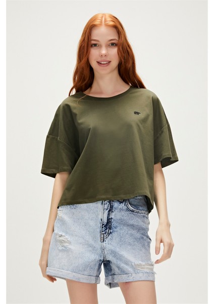 Lara Oversize T-Shirt Haki Yeşil Basic Kadın Tişört10