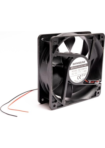 12 Volt 120CM ( 120X120X38MM ) 3800 Rpm Fan