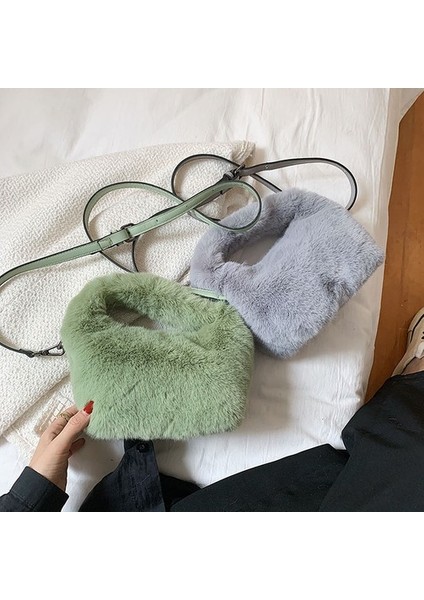 Yumuşak Kabarık Faux Kürk Çanta Peluş Tote Günlük Fermuar Kare Seyahat Sokak Crossbody Çanta (Yurt Dışından) fırsatları