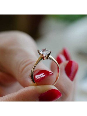 Engingold 14 Ayar Rose Altın Tektaş Yüzük