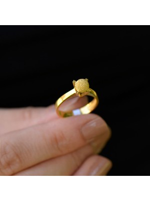 Engingold 22 Ayar Altın Kumlu Tektaş Modeli Yüzük