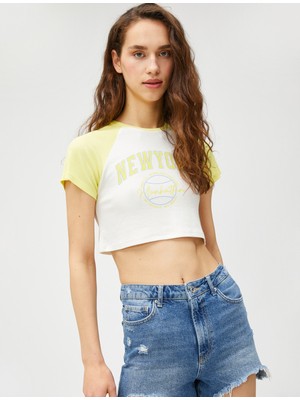 Koton Crop Tişört Baskılı Kısa Kollu Viskon