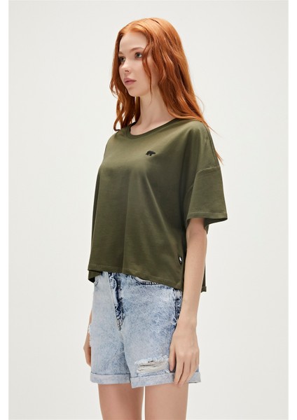 Lara Oversize T-Shirt Haki Yeşil Basic Kadın Tişört10