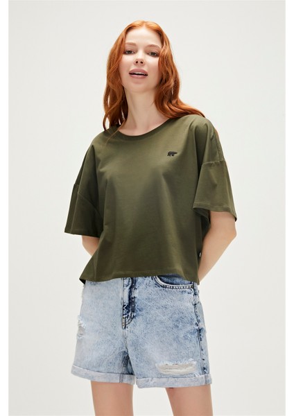 Lara Oversize T-Shirt Haki Yeşil Basic Kadın Tişört10