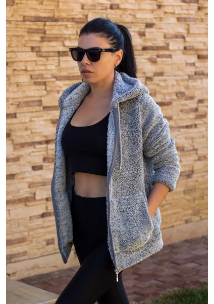 Kadın Gri Peluş Yumoş Fermuarlı Kapüşonlu Cepli Welsoft Ceket 22KCKTERES modelleri