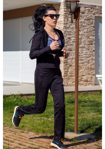 Kadın Siyah Iki Şeritli Biyeli Fermuarlı Kapüşonlu Spor Eşofman Takımı 21KESTAX11