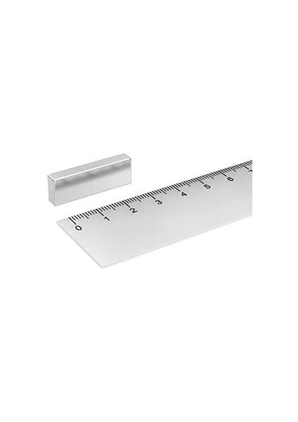 30 x 10 x 5 mm Boy 30 mm En 10 mm Kalınlık 5 mm Köşeli Neodyum