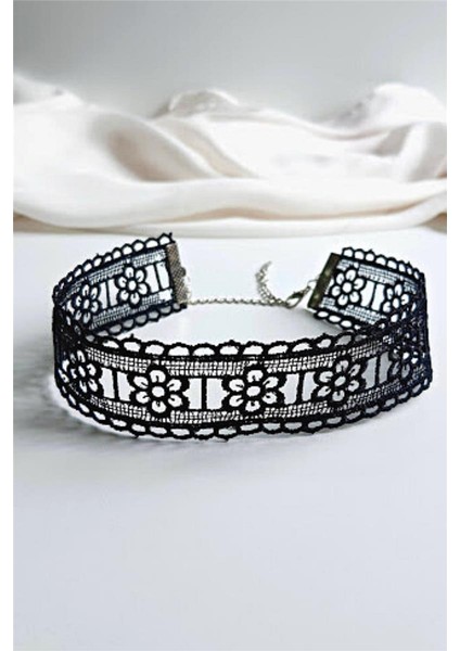 Gotik Siyah Dantel Güpür Choker Kolye