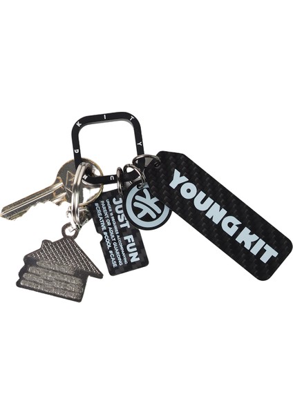 Karbon Fiber Görünümlü Logolu Anahtarlık Keychain fiyatları